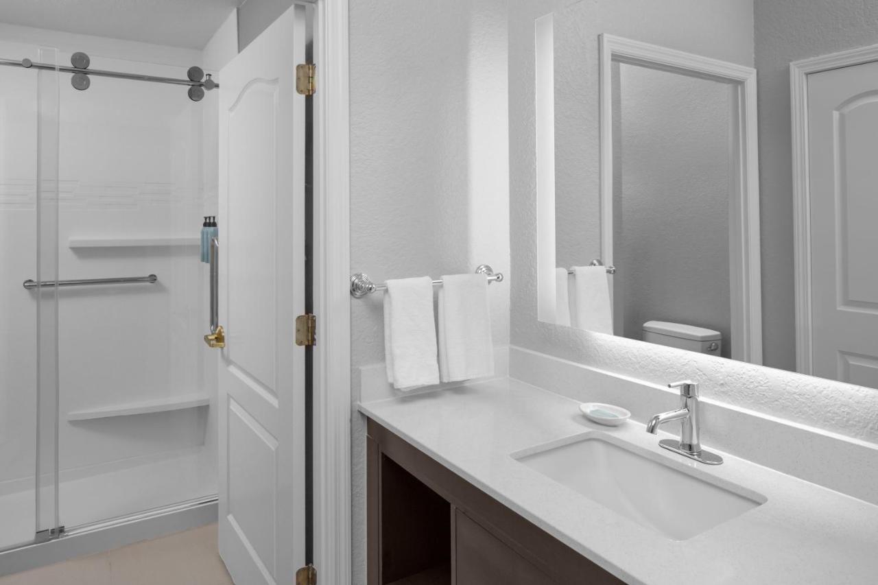 Residence Inn Tampa Олдсмар Екстер'єр фото